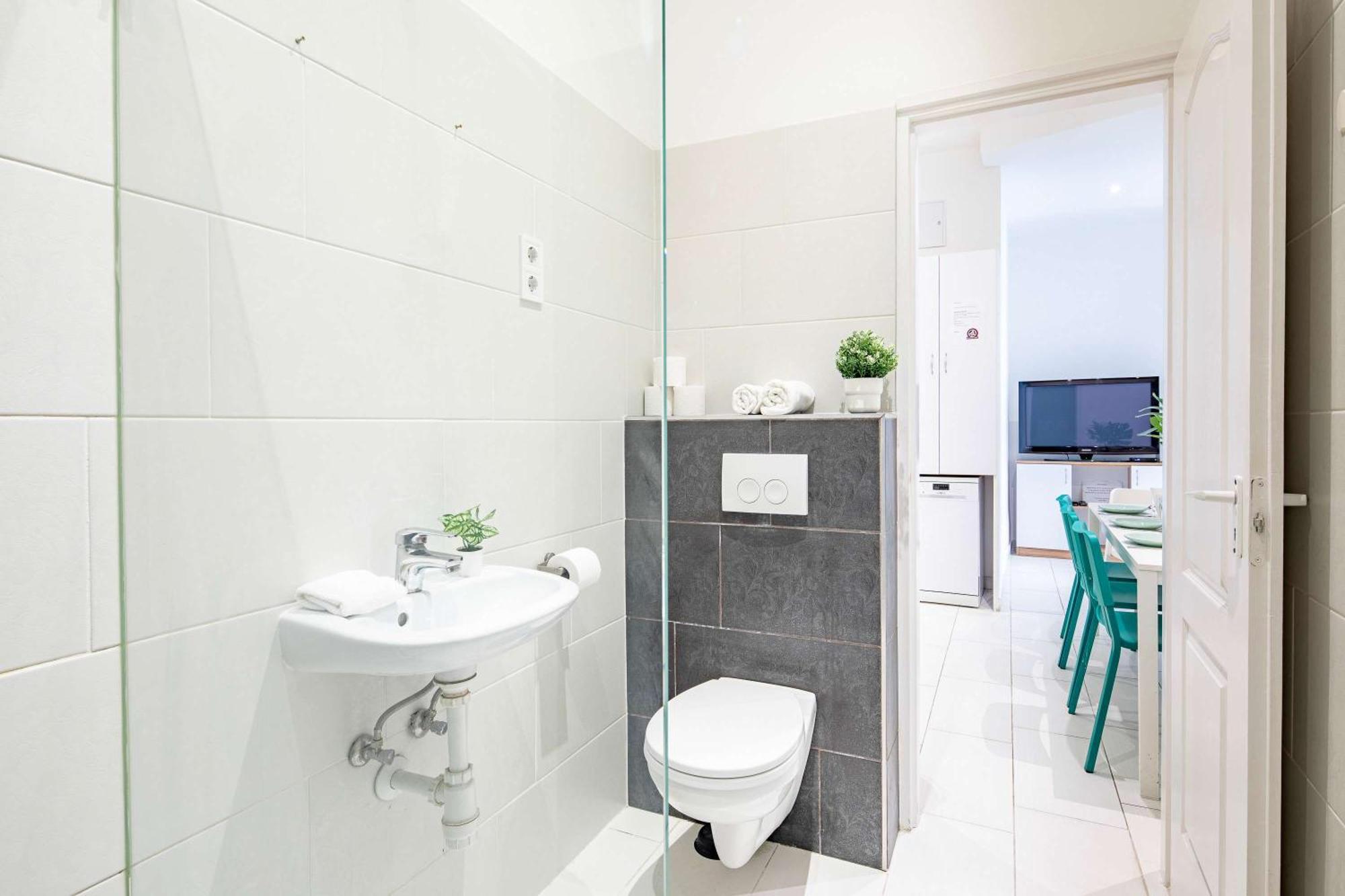 Appartement Ultra - Large - Sunny Boedapest