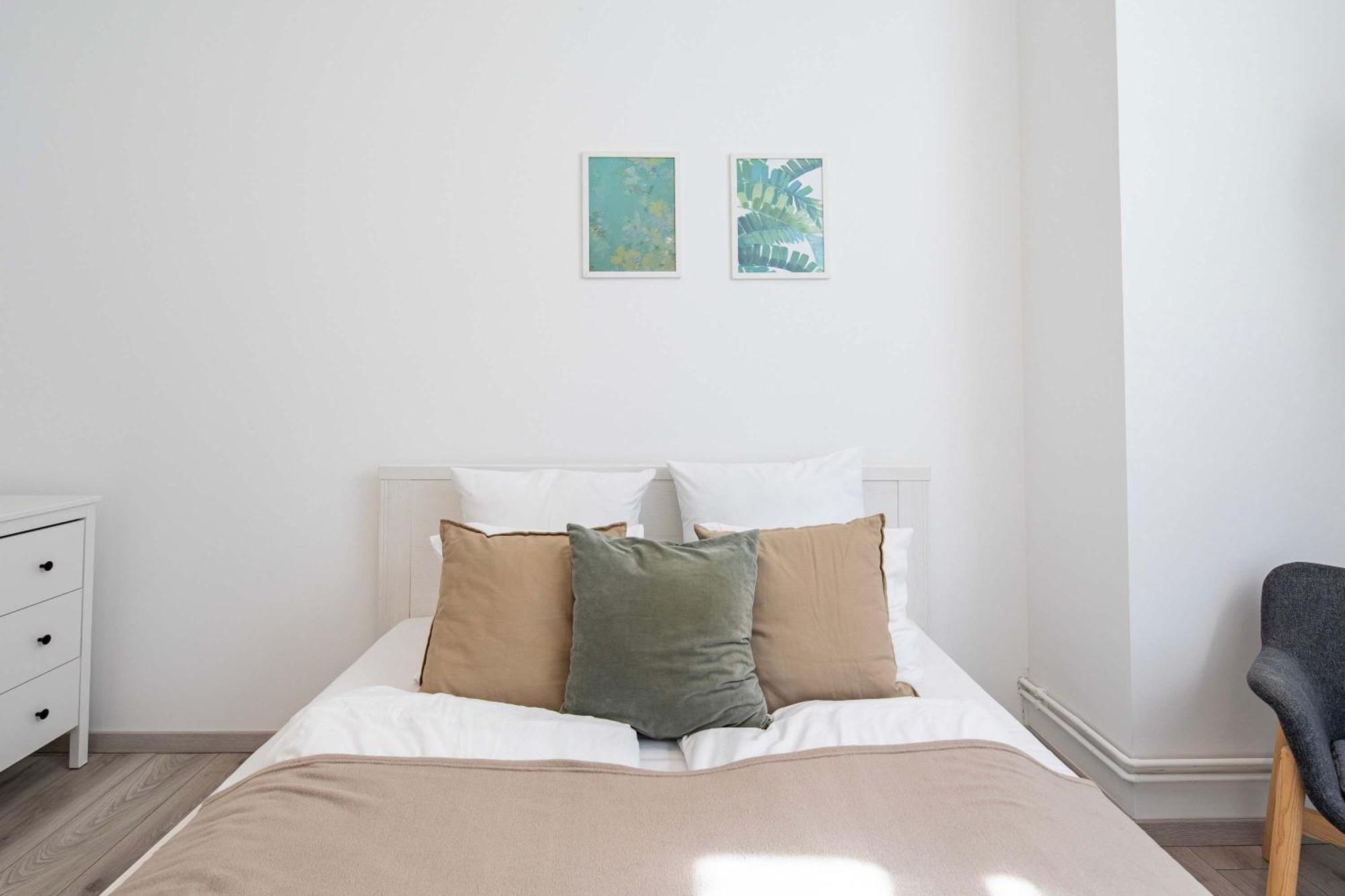 Ultra - Large - Sunny Appartement *